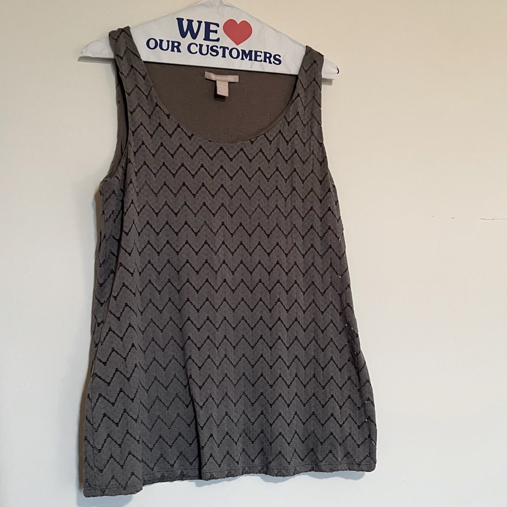 Banana Republic Sleeveless Shirt!